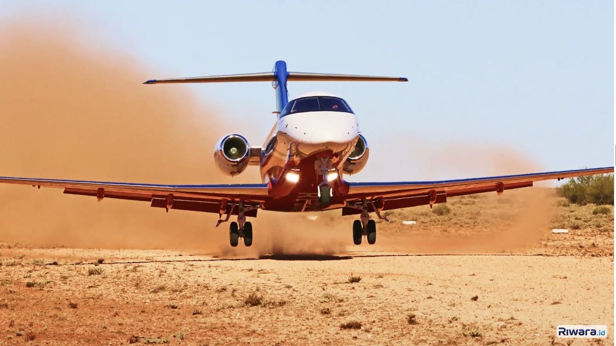 Pesawat PC-24 yang mampu mendarat di landasan tanah pendek